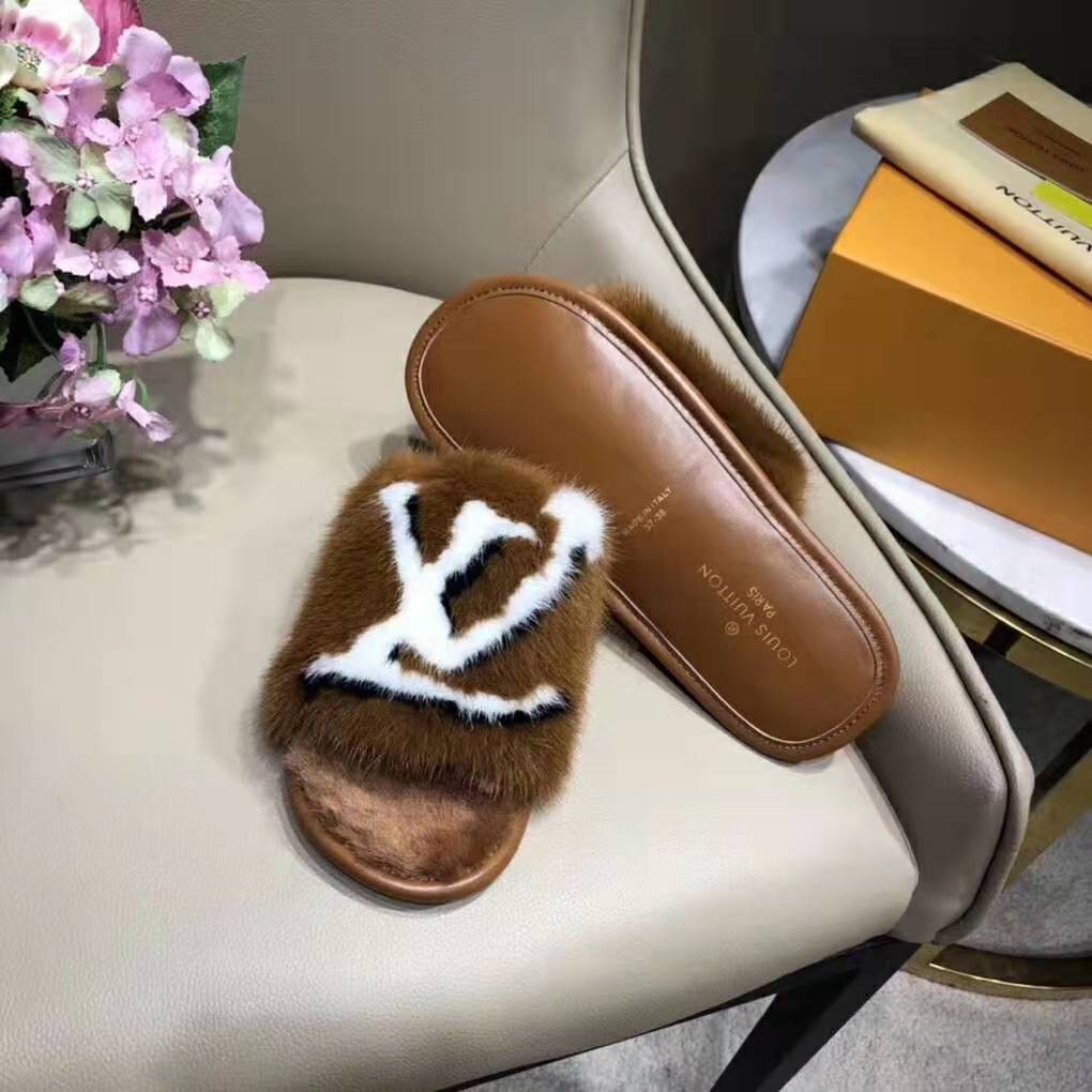 Louis Vuitton LV Women Homey Flat Mule in Mink Fur-Brown