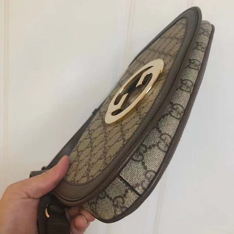 Gucci Women GG Blondie Shoulder Bag Beige Ebony GG Supreme Canvas