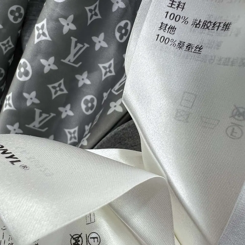 Louis Vuitton Women Cropped Monogram Scarf Hoodie 1AIR63