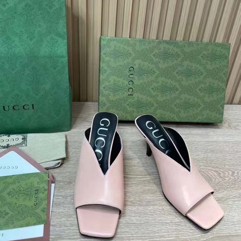 Gucci Women GG Mid-Heel Open Toe Pump Light Pink Leather Square Toe