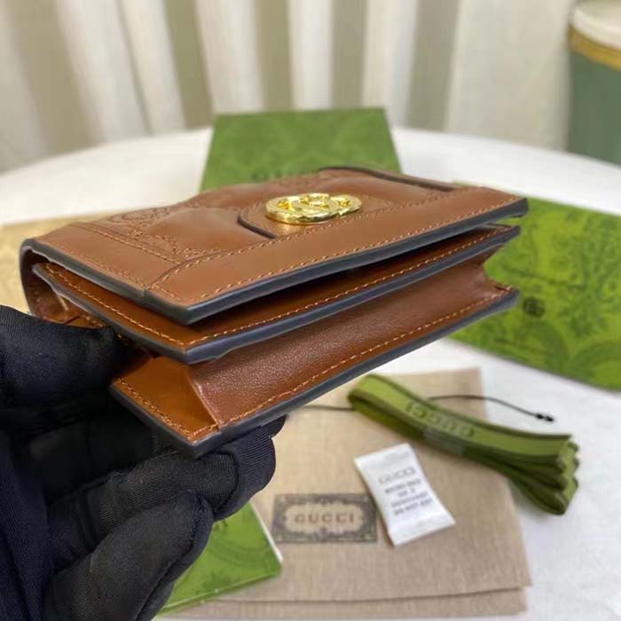 Gucci Unisex GG Marmont Card Case Wallet Light Brown GG Matelassé Leather Double G