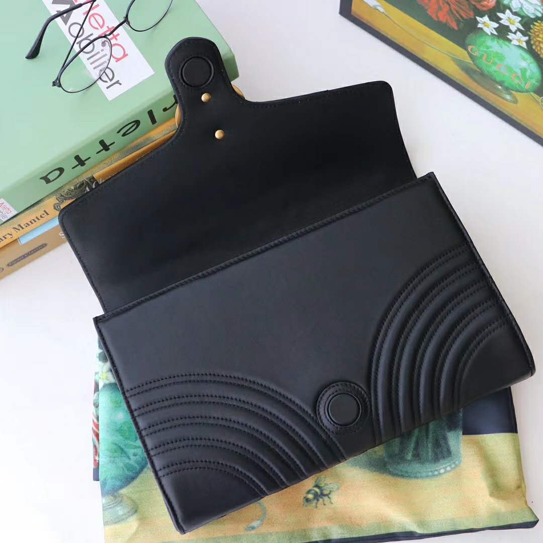 Gucci GG Women GG Marmont Clutch in Black Matelassé Chevron Leather with a Heart