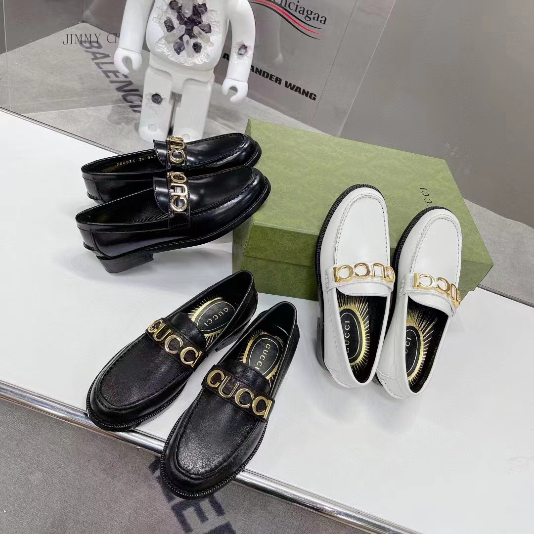 Gucci Women GG Leather Loafer Black Metal Logo Metallic Sunray Print Low Heel