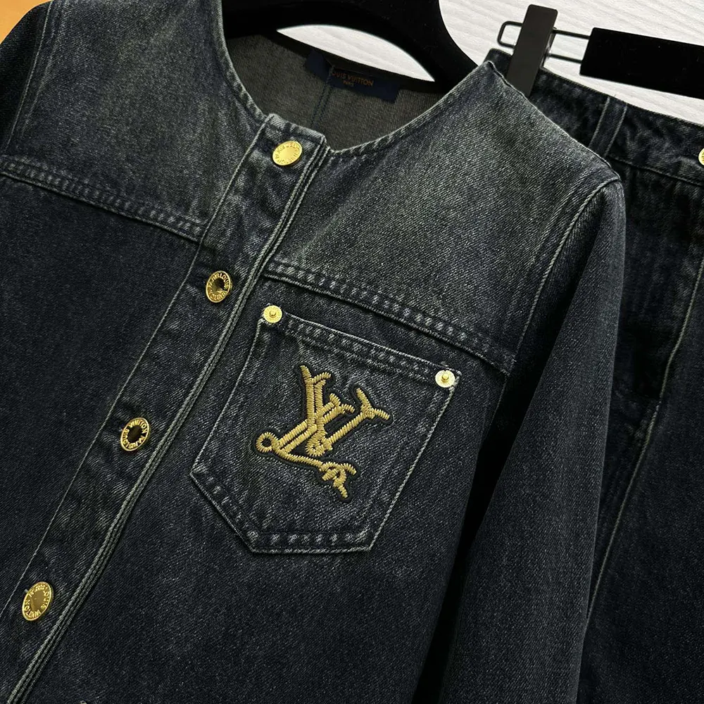 Louis Vuitton Women Nautical LV Patch Denim Jacket 1AFMOM