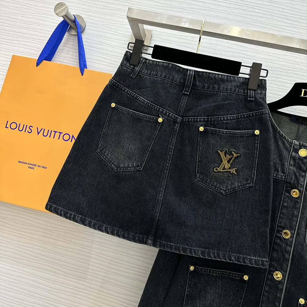 Louis Vuitton Women Nautical LV Patch Denim Mini Skirt 1AFLL2