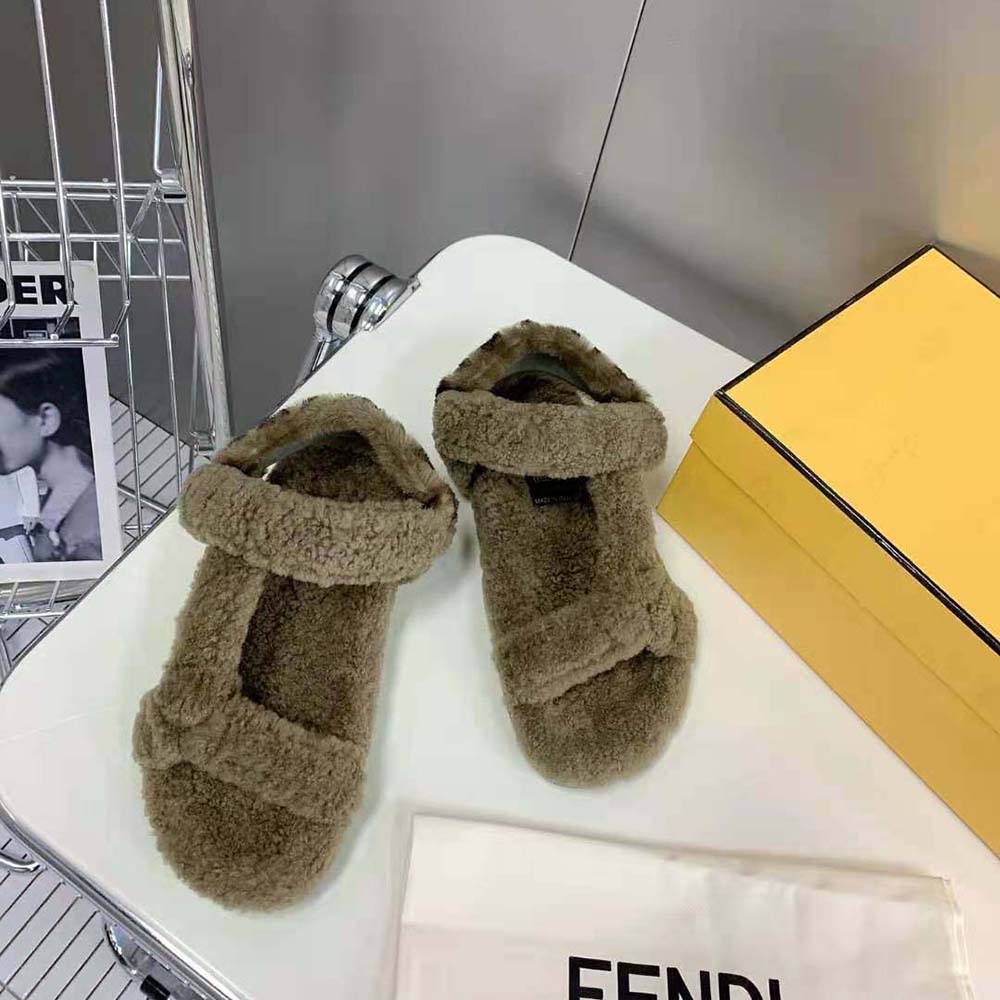 Fendi Women Feel Green Sheepskin Sandals