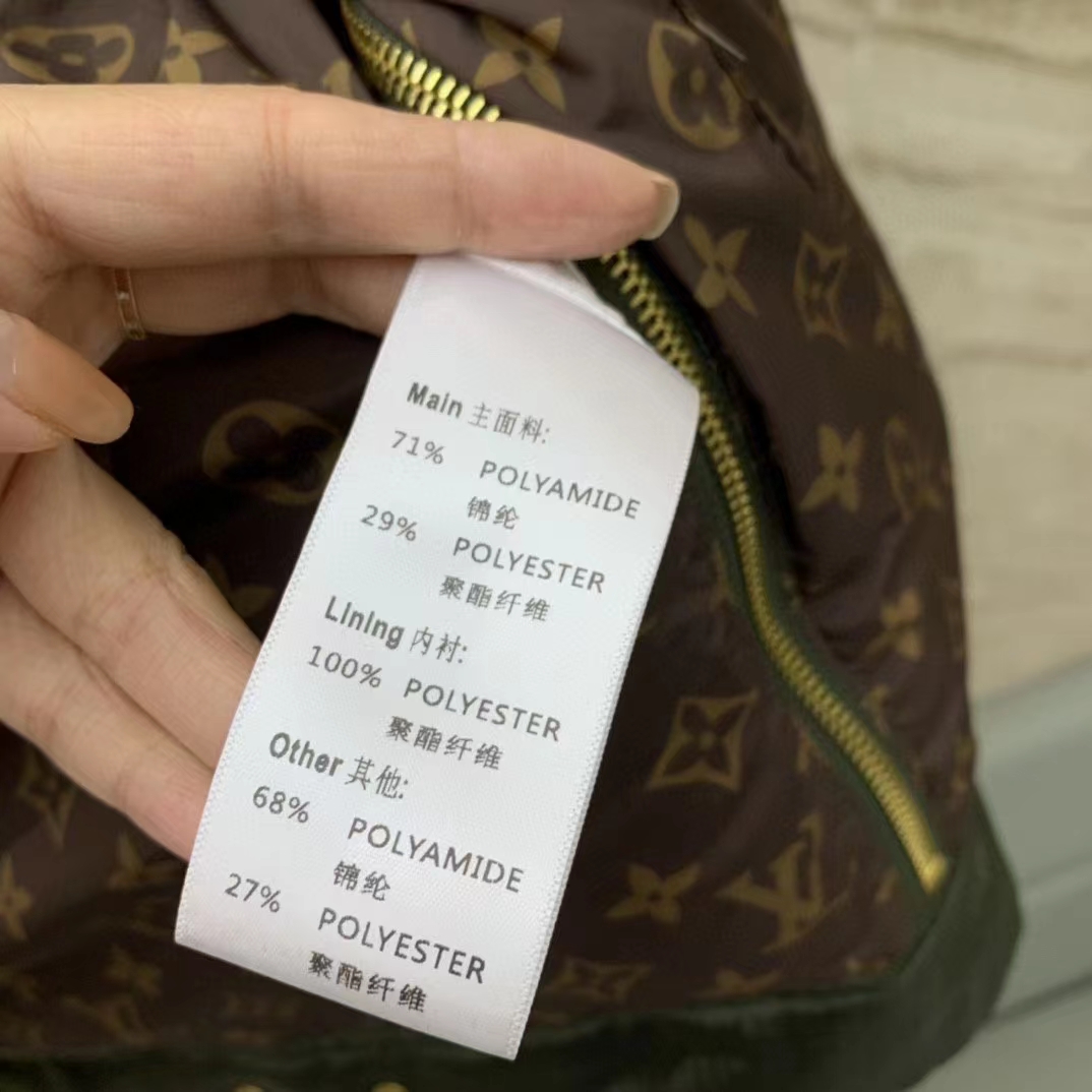 Louis Vuitton LV Men Leather Accent Sleeveless Puffer Jacket Khaki Beige Regular Fit