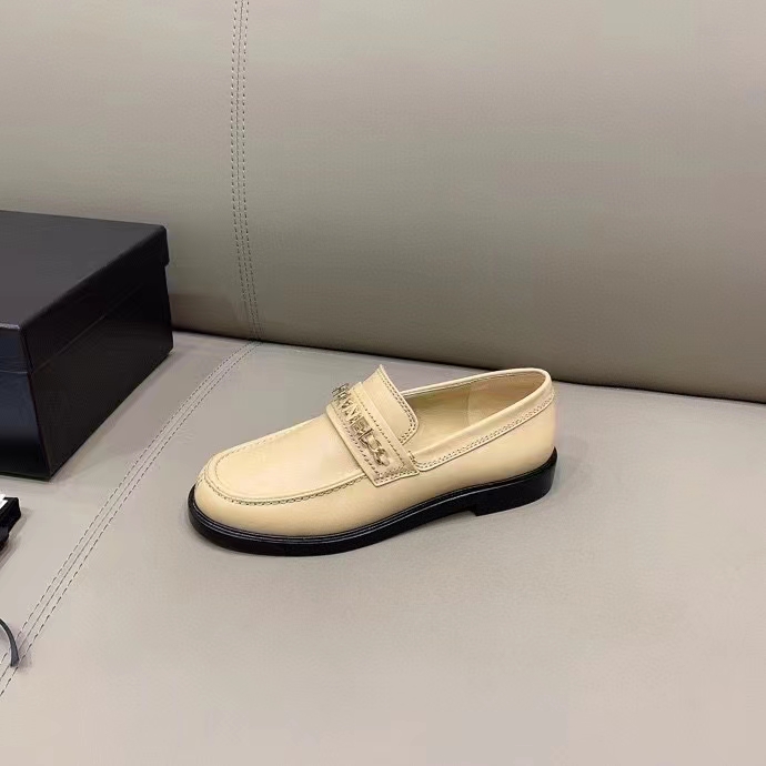 Chanel Women CC Loafers Shiny Calfskin Light Brown 2 Cm Heel