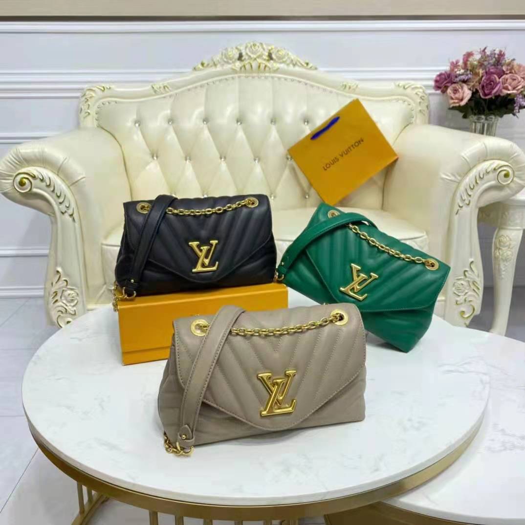 Louis Vuitton LV Women New Wave Chain Bag Handbag Emerald Green Smooth Cowhide Leather