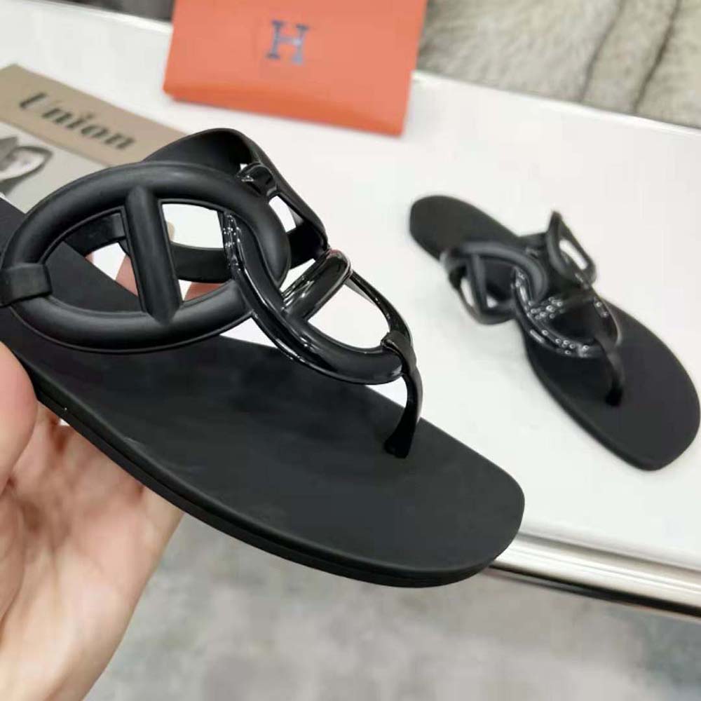 Hermes Women Egerie Sandal in Waterproof TPU with Chaine D Ancre Motif-Black
