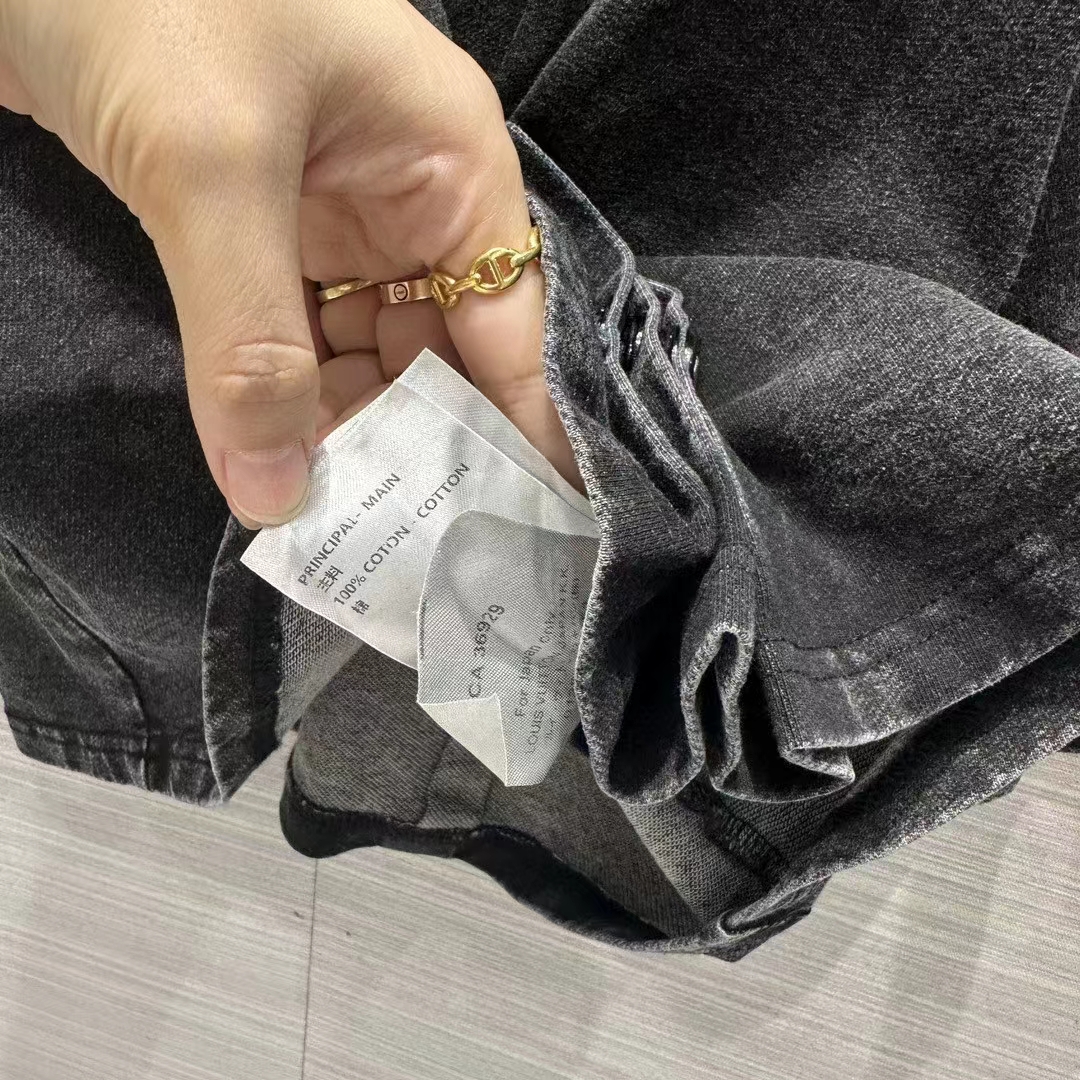 Louis Vuitton Women LV Snap Button T-Shirt Cotton Metal Grey Regular Fit