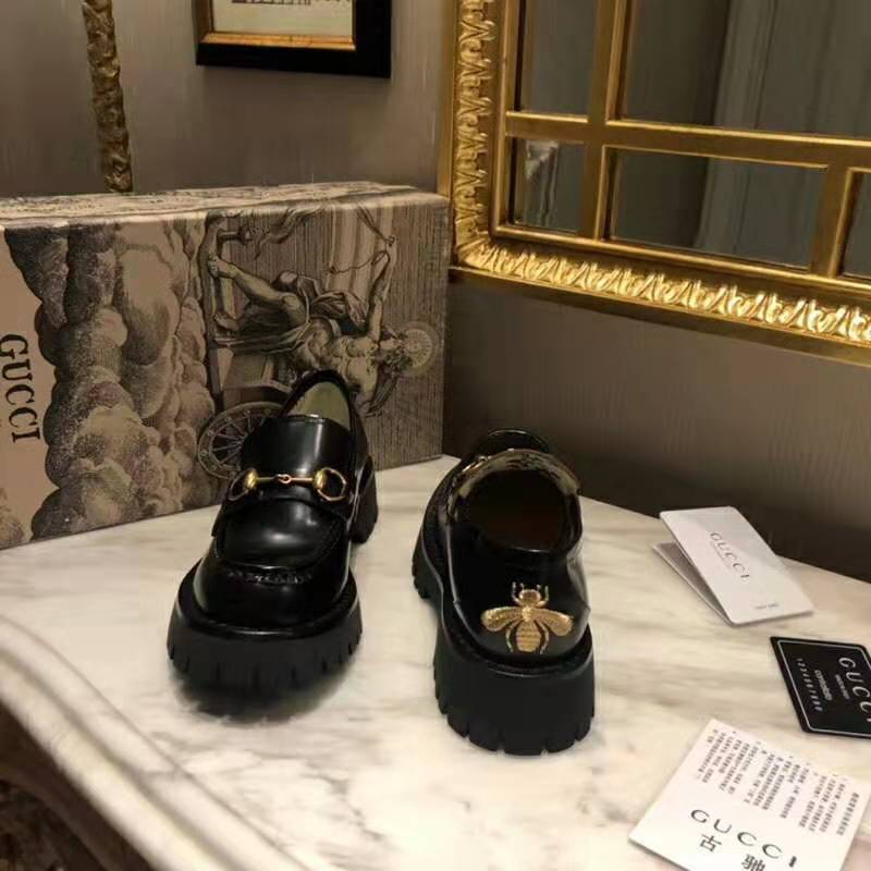 Gucci Women Gucci Leather Lug Sole Loafer in Black Shiny Leather 2.5 cm Heel