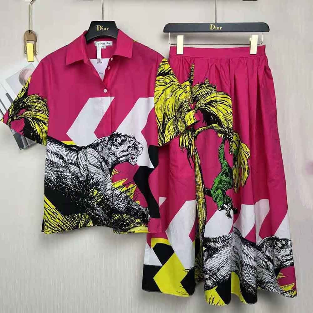 Dior Women Short-Sleeved Blouse Pink Cotton Poplin with Multicolor D-Tiger Pop Motif