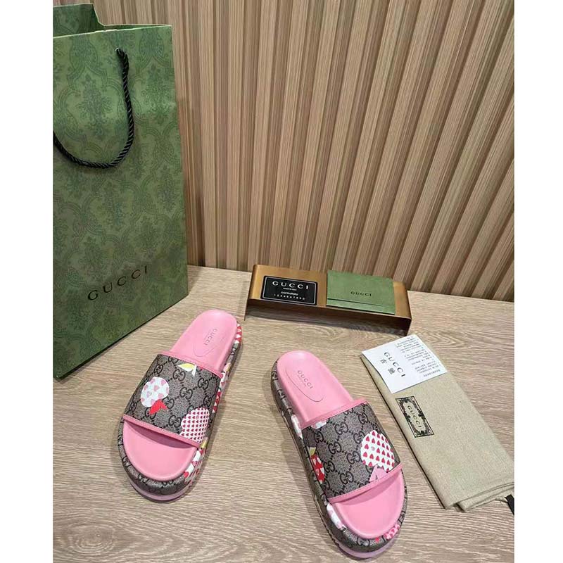 Gucci GG Women Gucci Les Pommes Sandal Beige and Ebony GG Supreme Canvas