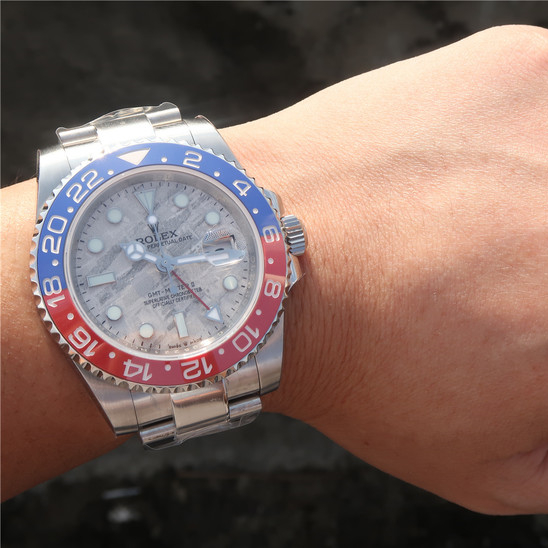 Rolex GMT Master II PEPSI Meteorite 40mm