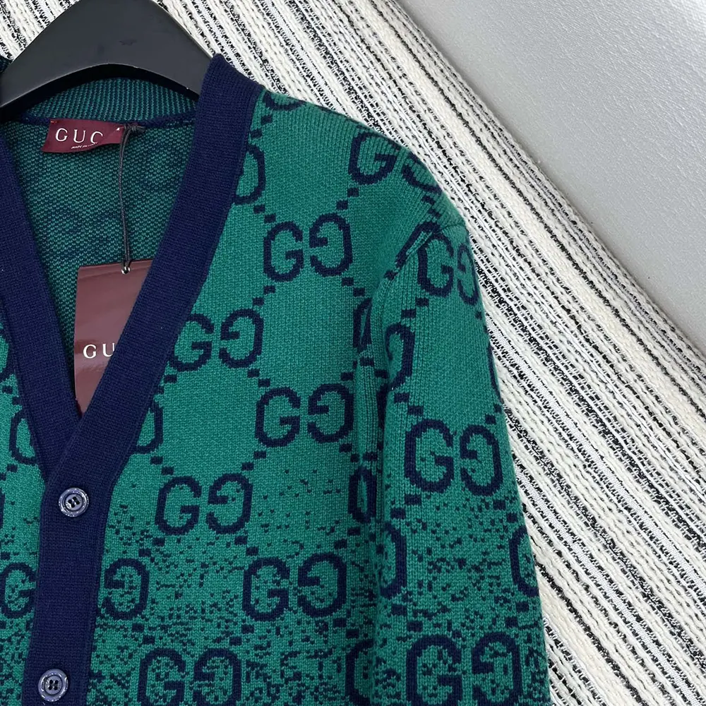 Gucci Women GG Degrade Wool Jacquard Cardigan ‎795012XKD423529