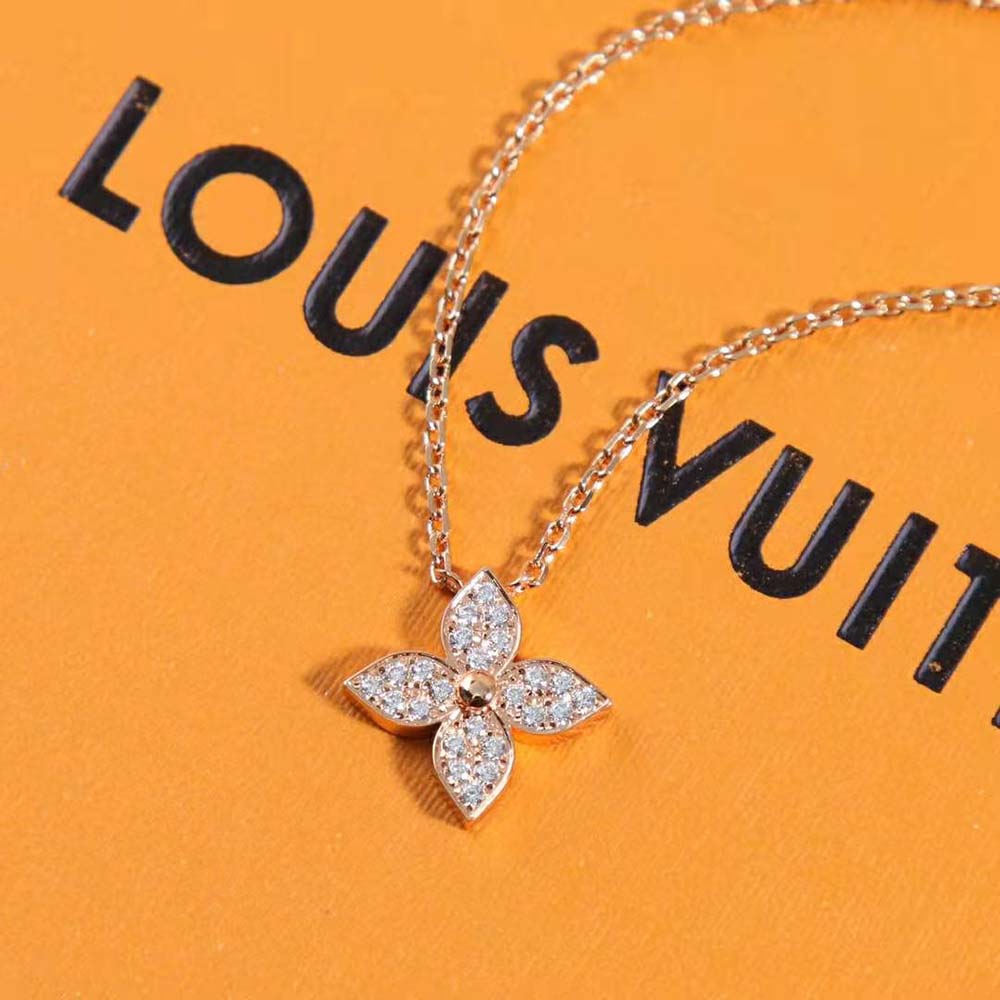 Louis Vuitton Women Idylle Blossom Pendant Pink Gold and Diamonds