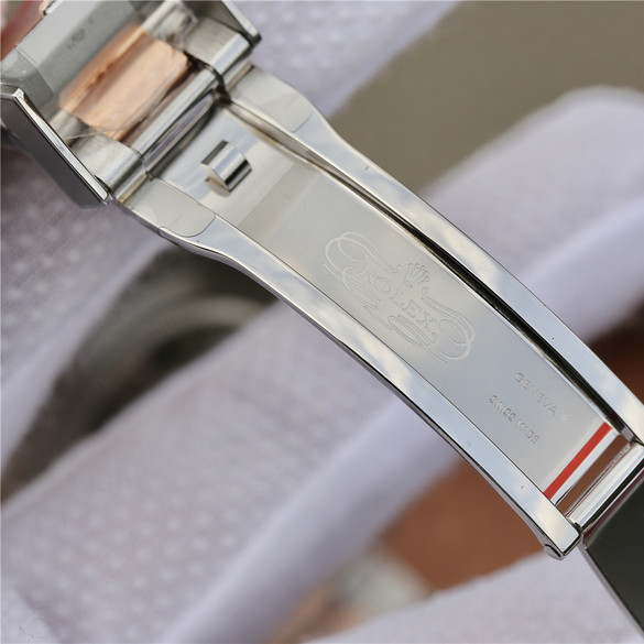 Rolex GMT-Master II Root Beer 40mm