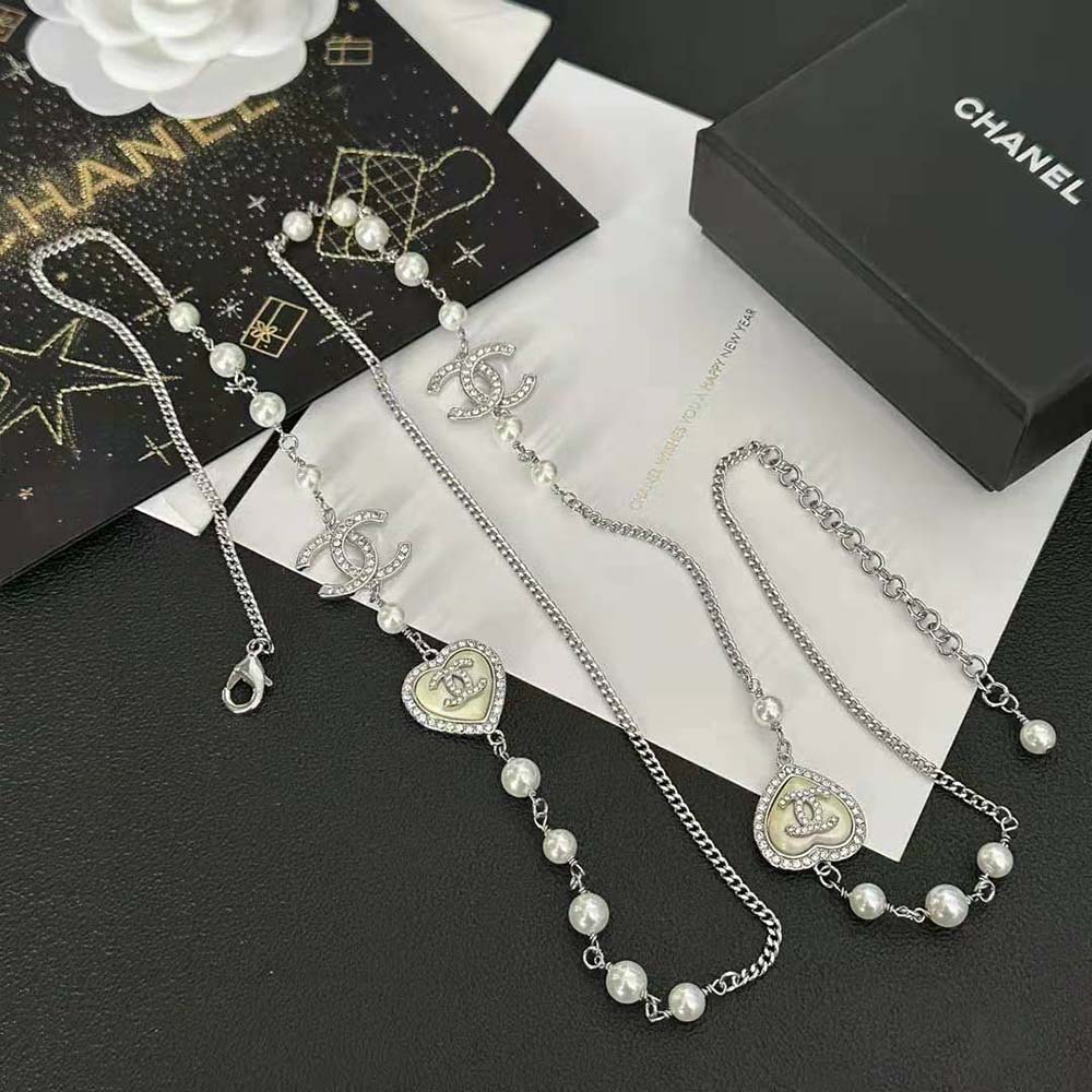 Chanel Women Long Necklace in Metal Glass Pearls and Strass