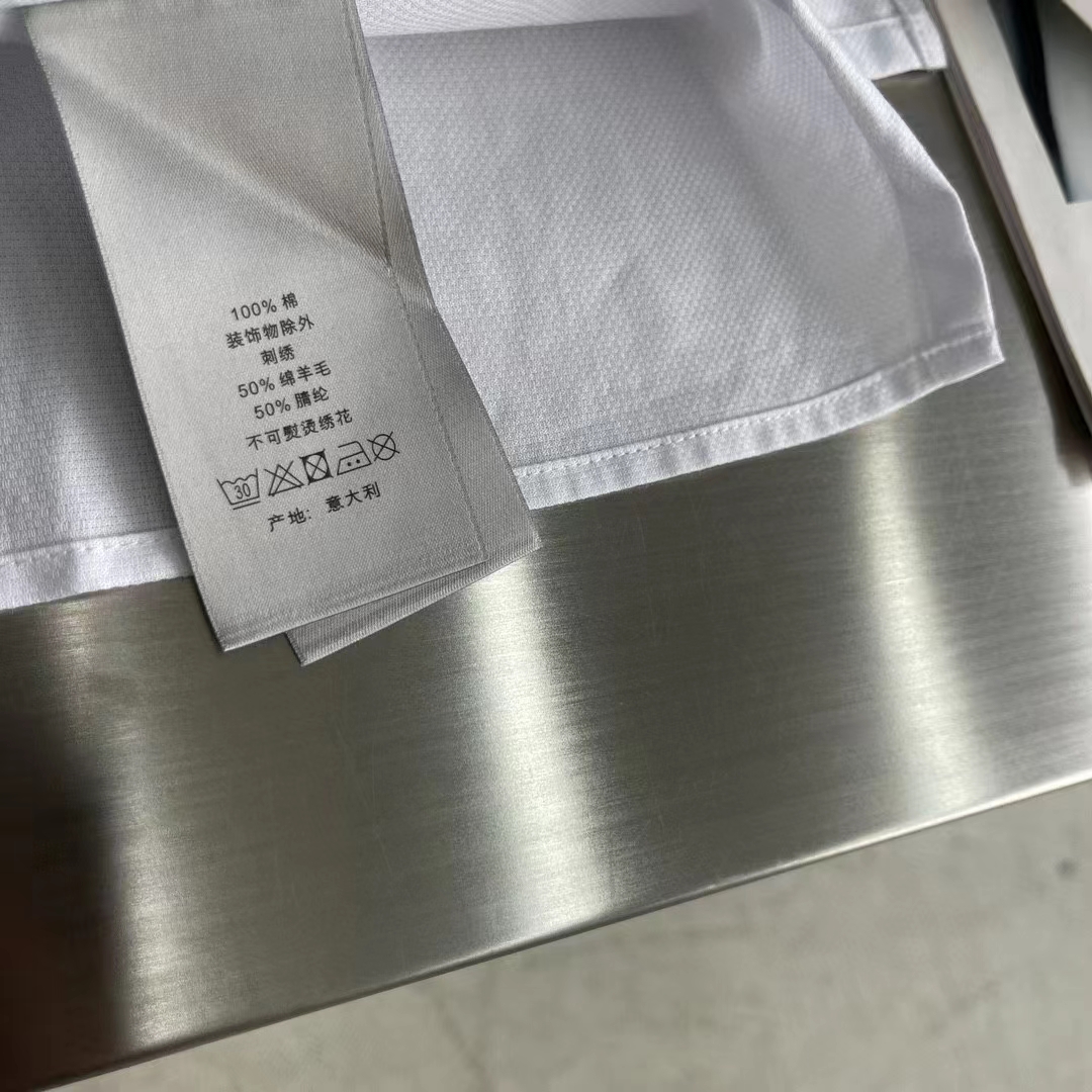 Dior Men CD Diamond Tears Short-Sleeved Shirt White Cotton Piqué Cotton Straight Hem Side Vents