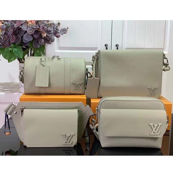 Louis Vuitton LV Unisex Takeoff Messenger Sage Cowhide Leather Textile Lining