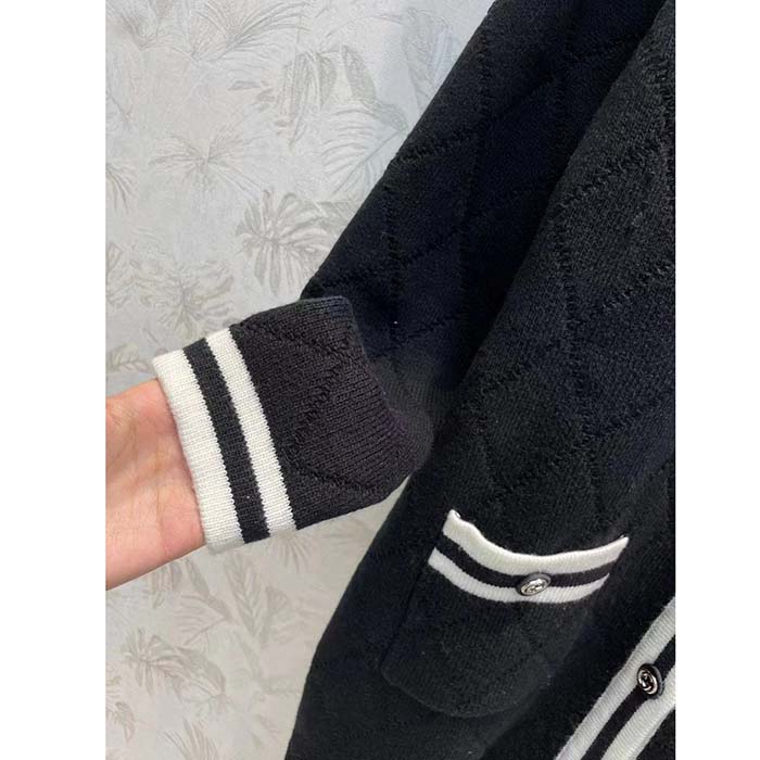 Gucci Women GG Extra Fine Wool Piquet Coat Collarless Long Sleeves Two Front Pockets