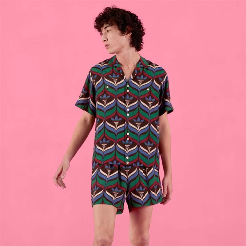 Gucci GG Men Adidas x Gucci Trefoil Print Bowling Shirt Straight Hem Side Vents Viscose