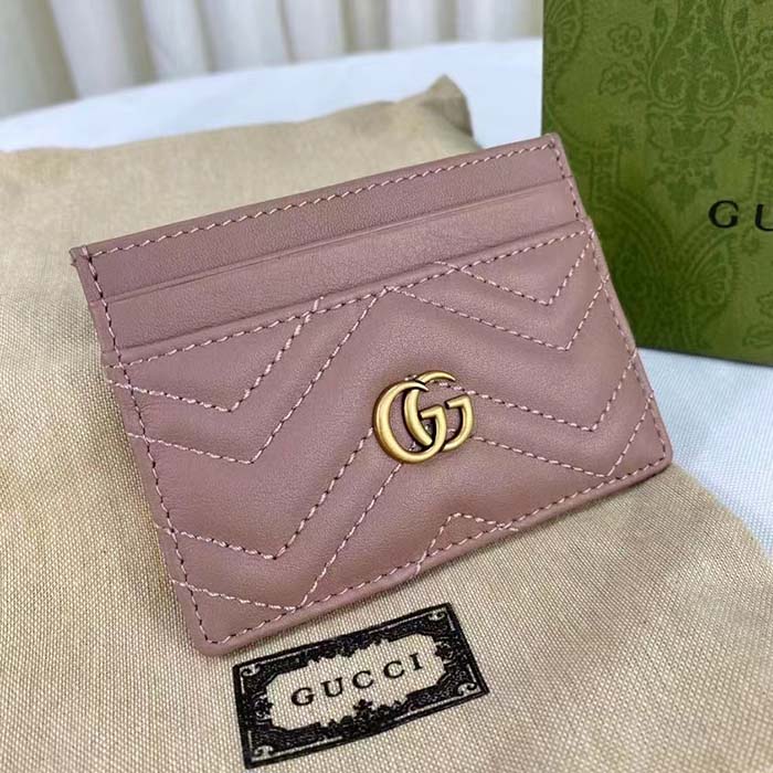 Gucci Unisex GG Marmont Matelassé Card Case Dusty Pink Chevron Leather Double G