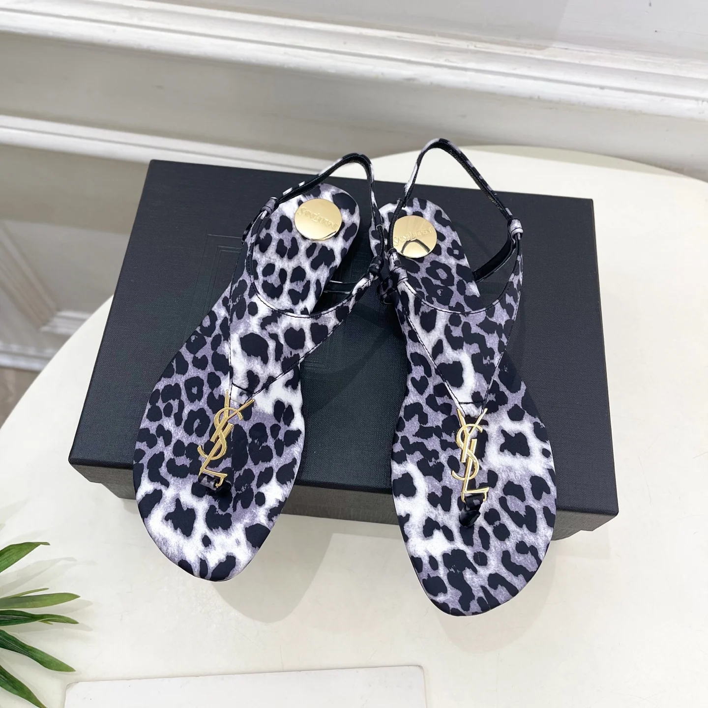 New Arrivals YSL Clip-on Sandals 1025051204