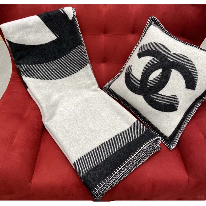 Chanel Unisex CC Cotton Wool Tweed Beige Black Multifunction Scarf Blanket