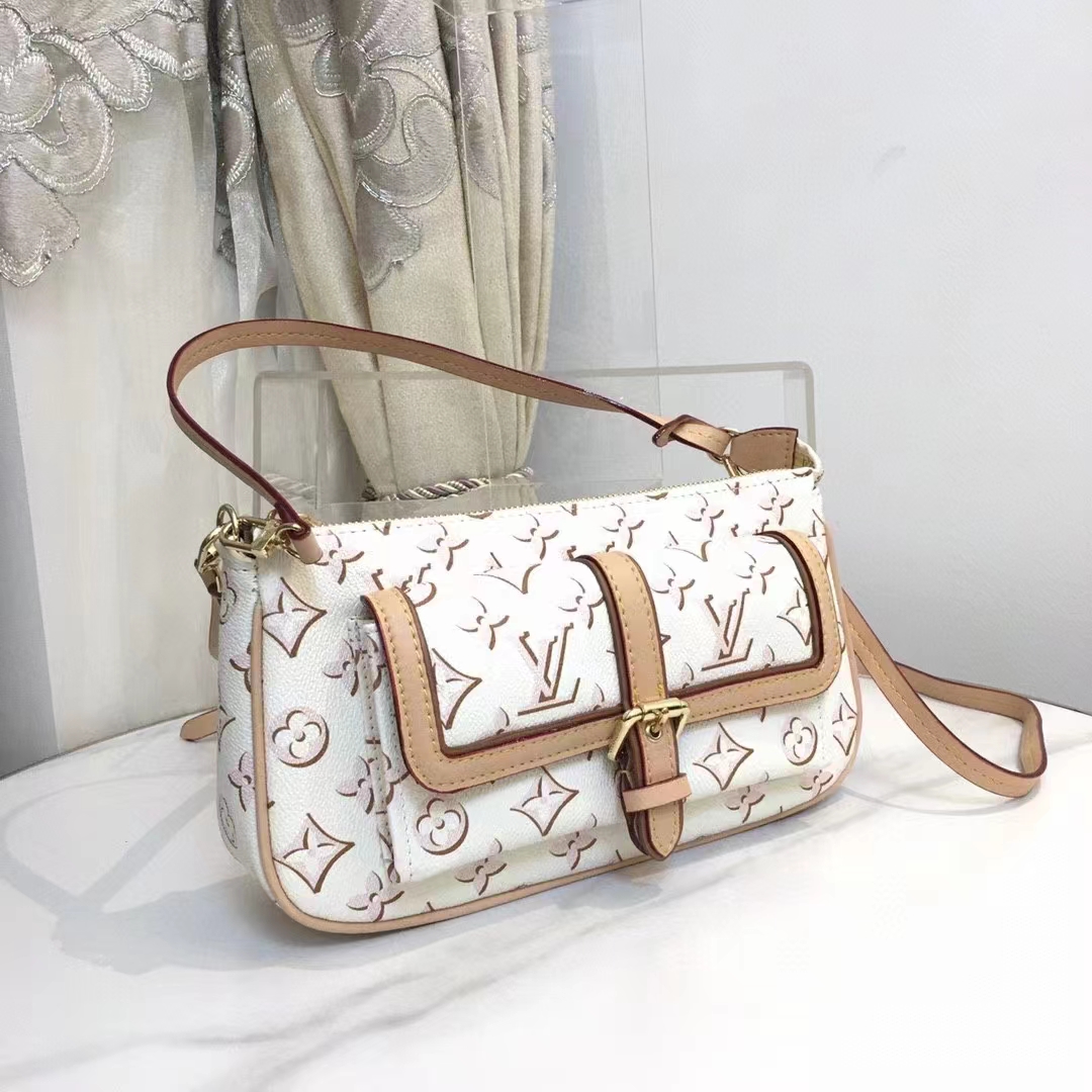 Louis Vuitton LV Women Maxi Multi Pochette Accessoires Handbag Beige Monogram Coated Canvas