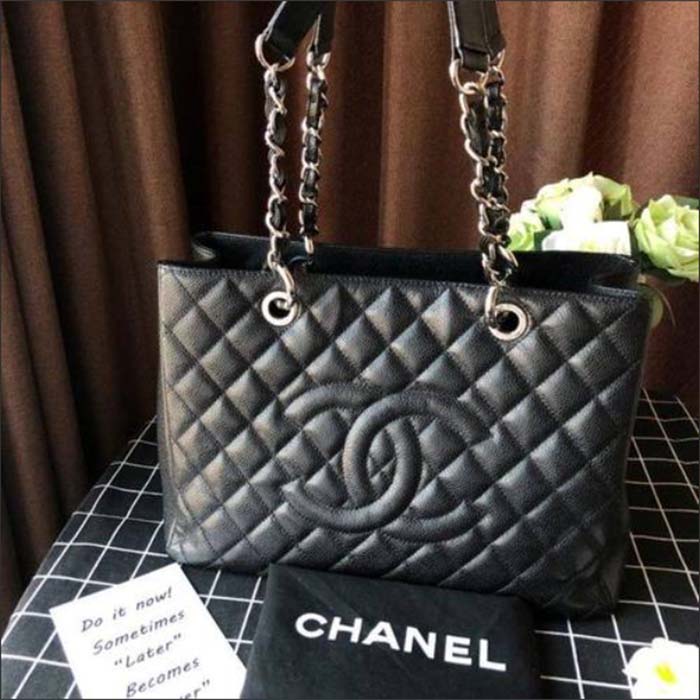 Chanel Women CC Shopping Bag Black Calfskin Leather Silver-Tone Metal