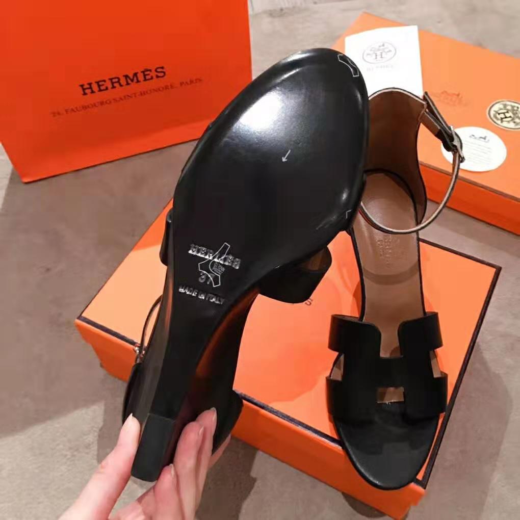 Hermes Women Legend Sandal Calfskin Iconic “H” 7.5 cm Heel-Black