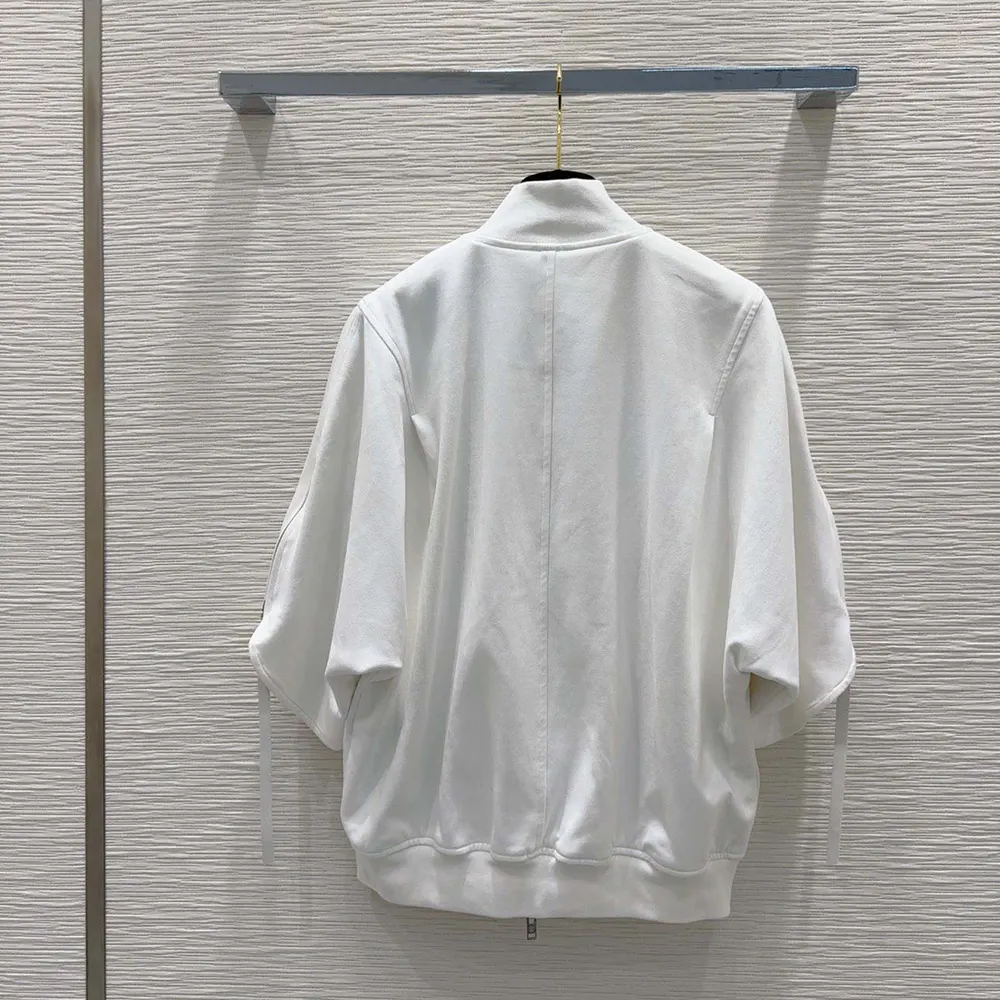 Louis Vuitton Women Batwing Sleeve Jacket 1AGERH