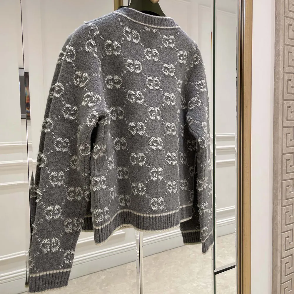 Gucci Women GG Wool Boucle Jacquard Cardigan 713300XKCNA1130