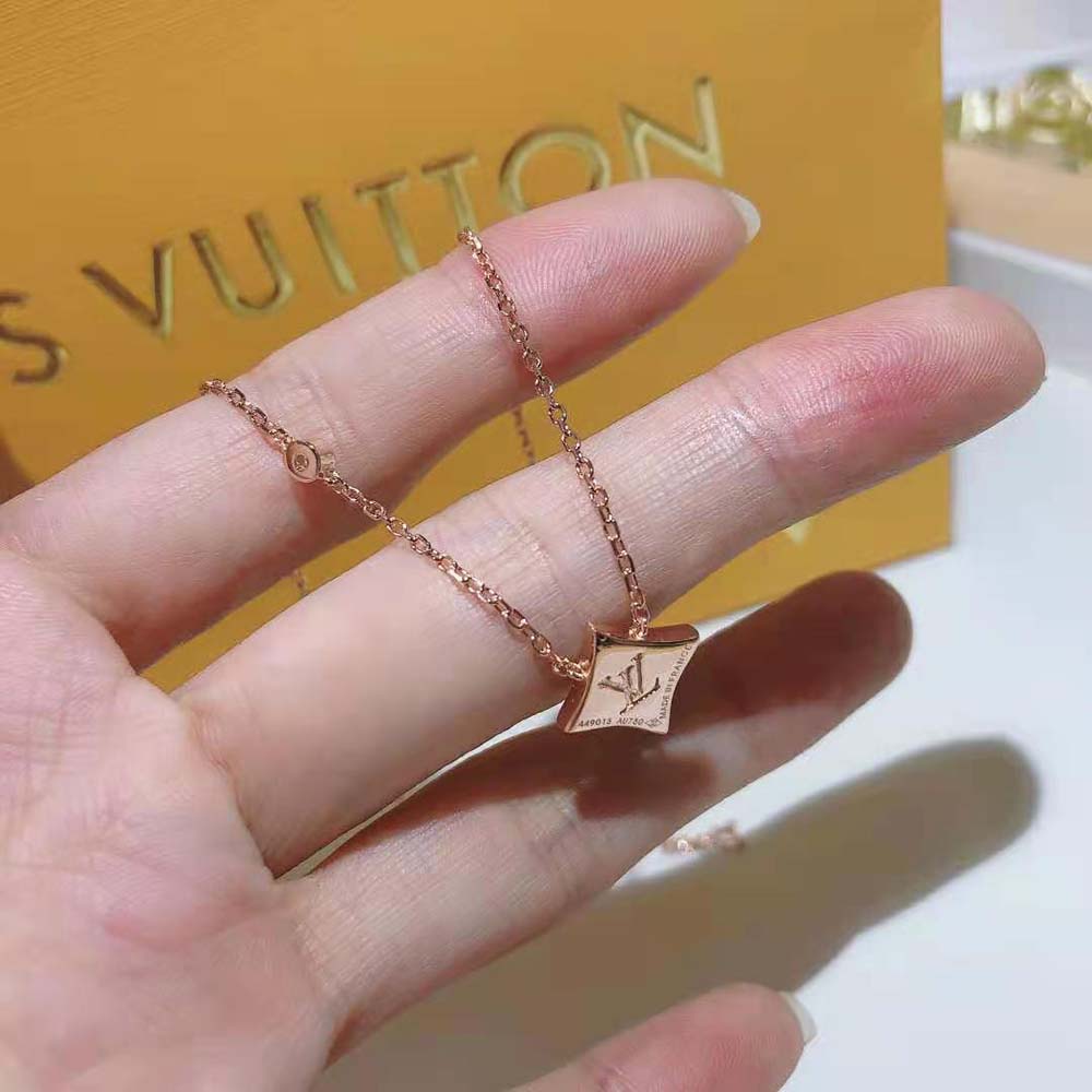 Louis Vuitton Women Color Blossom Star Pendant in Pink Gold