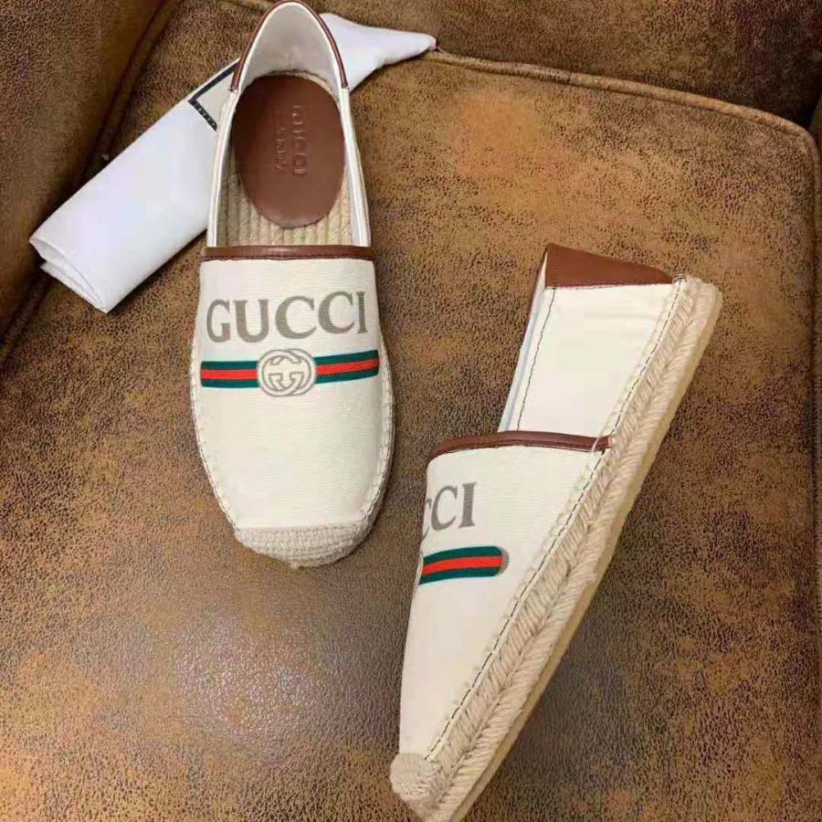 Gucci Men Gucci Logo Canvas Espadrille-Beige