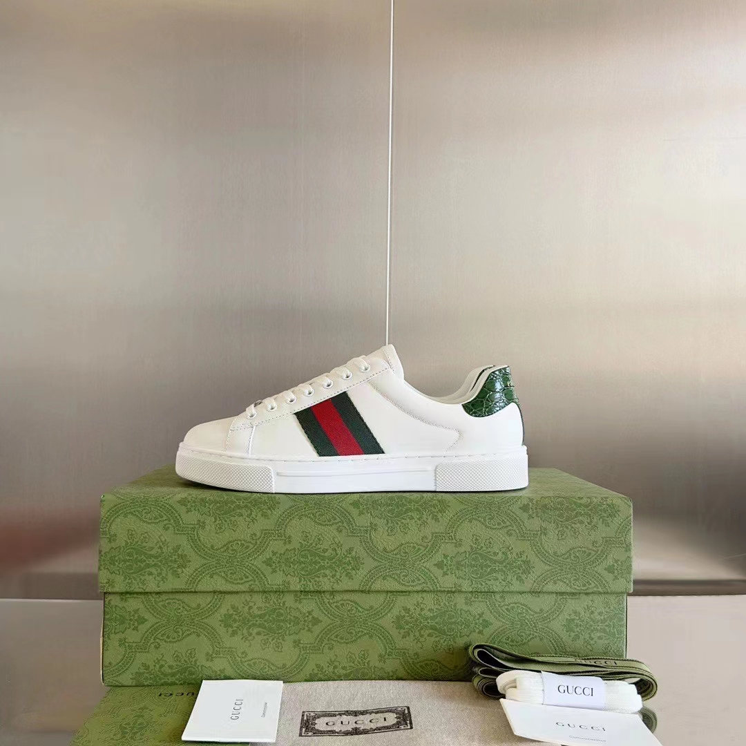 Gucci Unisex GG Ace Sneaker Web Blue White Leather Green Red Web Rubber Low Heel