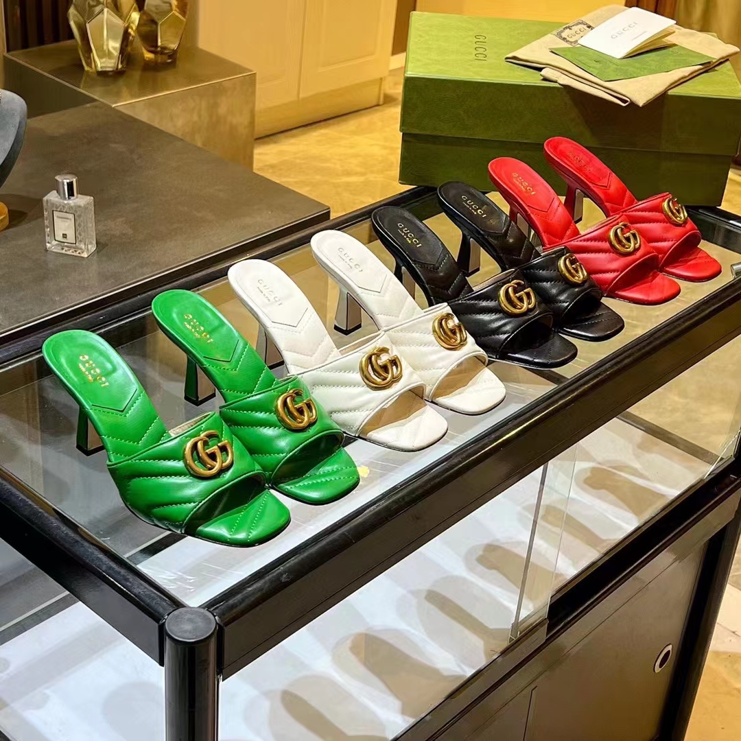 Gucci Women GG Double G Slide Sandal Black Chevron Matelassé Leather 7.6 cm Heel