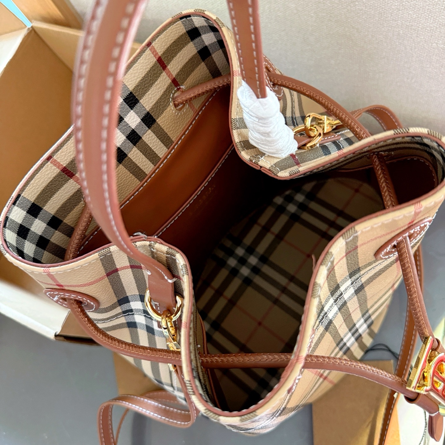 25 BBR Exclusive Retro New Small Bucket Bags 0425040705