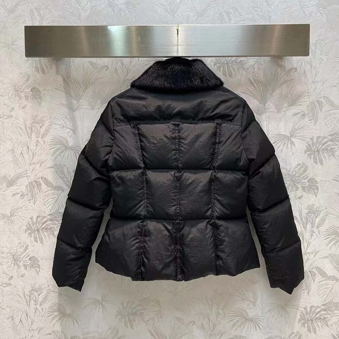 Louis Vuitton Women LV SKI Crinkled Nylon Peplum Puffer Jacket Polyamide Black