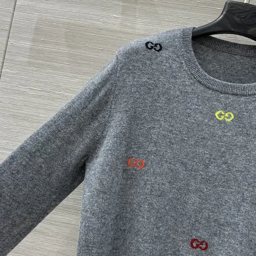 Gucci Women Fine Cashmere Sweater with Intarsia Grey 833668XKEYH