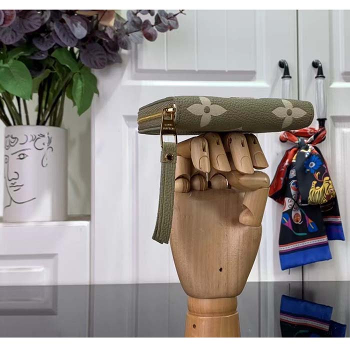 Louis Vuitton LV Unisex Zippy Coin Purse Khaki Cream Monogram Empreinte Embossed Cowhide Leather