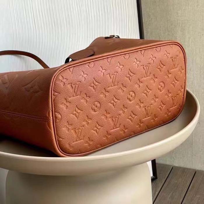 Louis Vuitton LV Women Neverfull MM Tote Brown Embossed Cowhide Leather