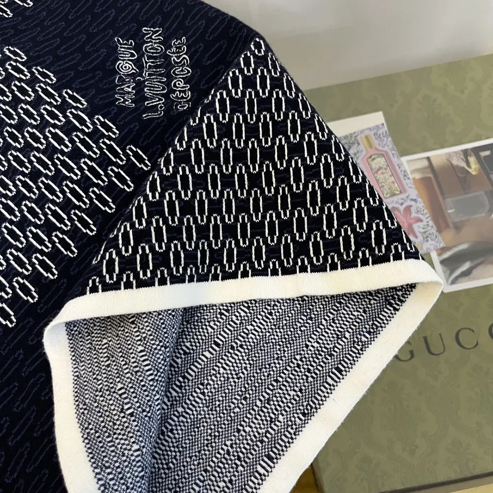 Louis Vuitton Women Damier Quilted Cotton Shorts 1AFWUJ