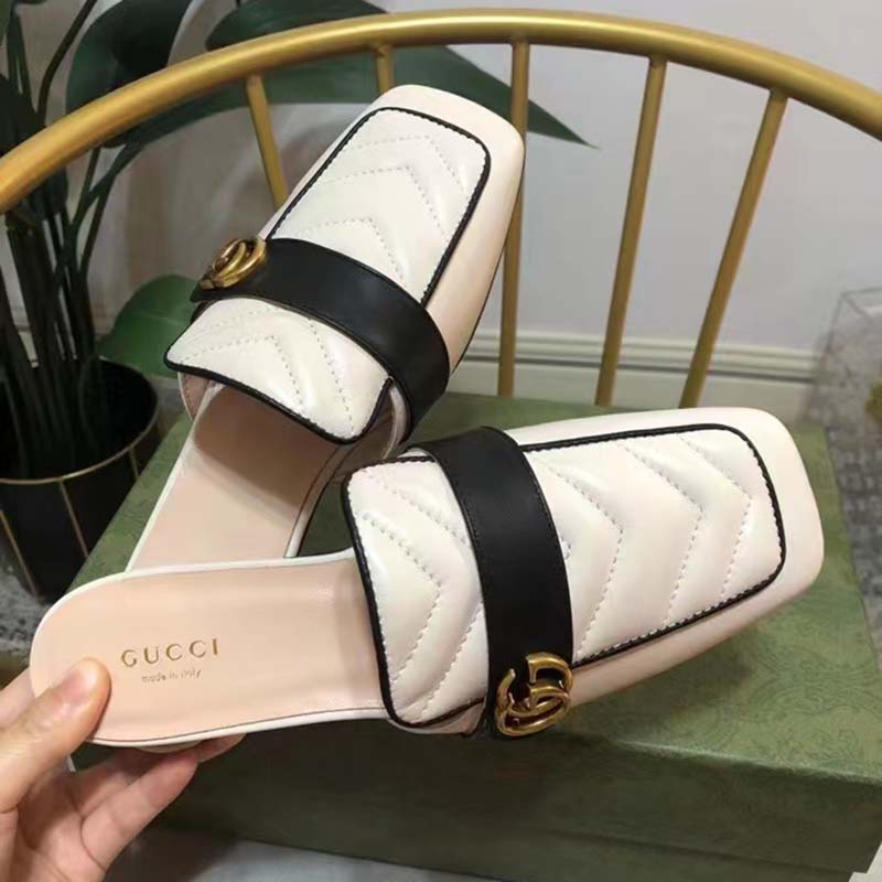 Gucci Unisex Women Slipper Double G White Leather Matelassé Chevron Flat