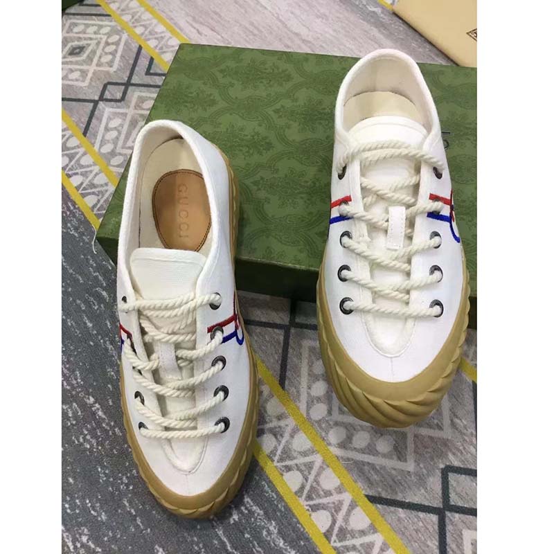 Gucci Unisex Interlocking G Sneaker Beige Cotton Rubber Sole Lace-Up Closure Flat