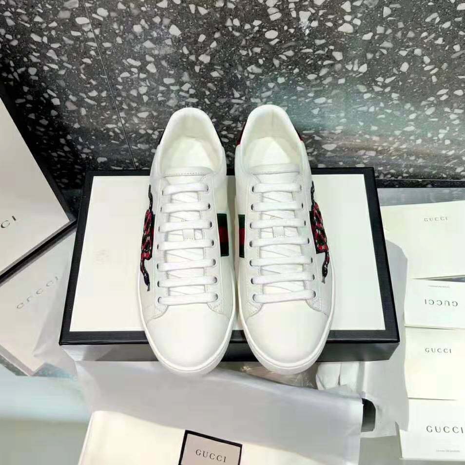 Gucci Men Ace Embroidered Sneaker with An Embroidered Kingsnake-White