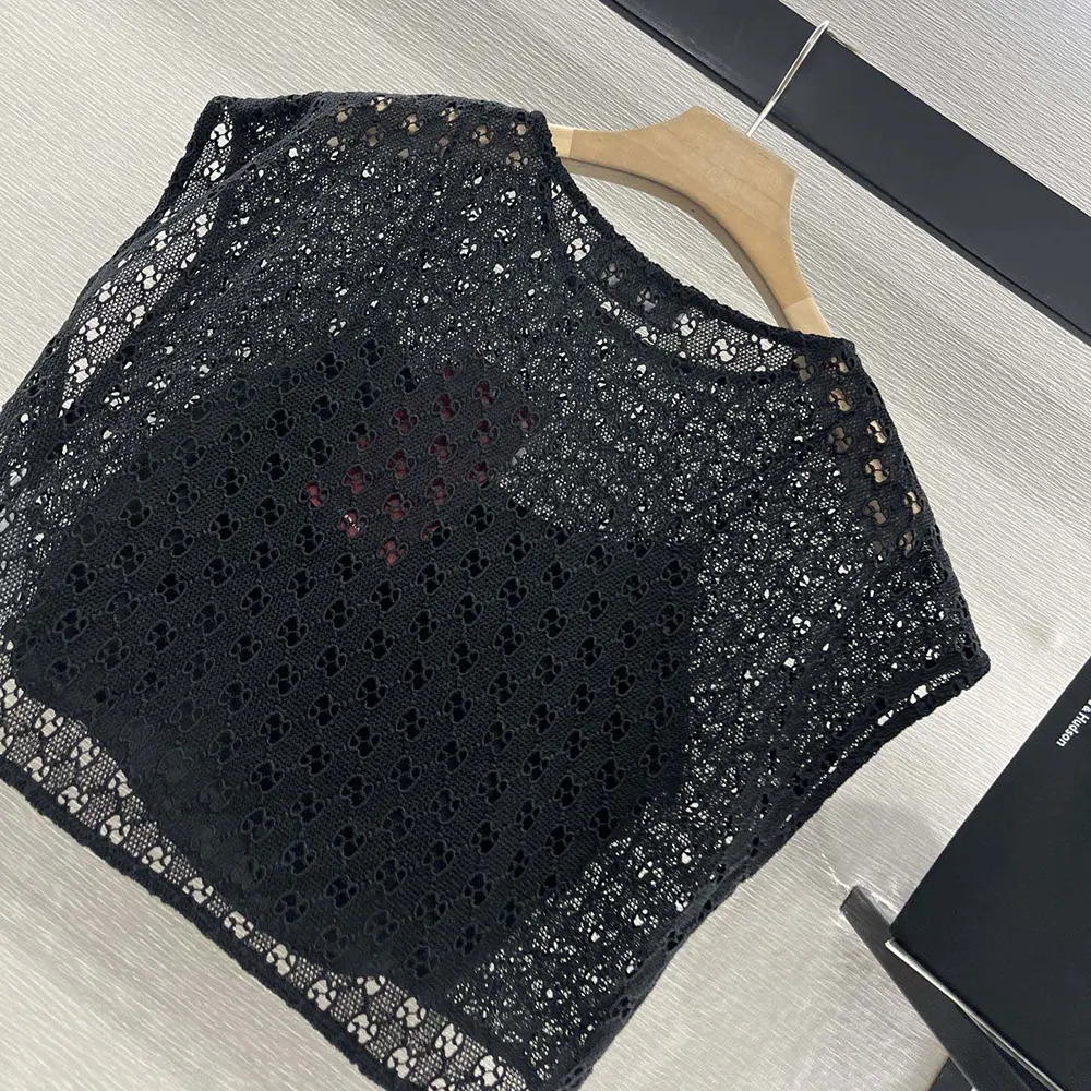 Gucci Women GG Macramé Top 836976ZAS8C1000
