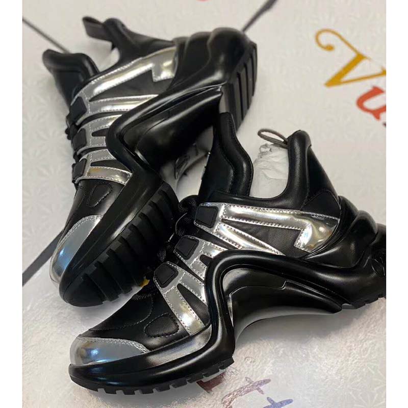 Louis Vuitton LV Women LV Archlight Sneaker in Leather and Technical Fabrics-Black